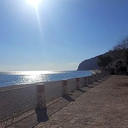 Torre Saracena Bed & Breakfast Mattinata