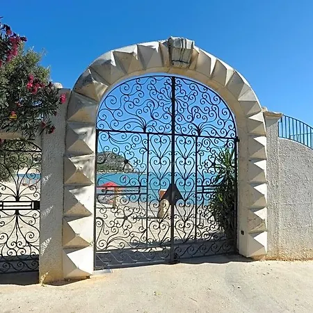 Torre Saracena 3*